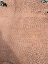 Load image into Gallery viewer, Exotic Embossed